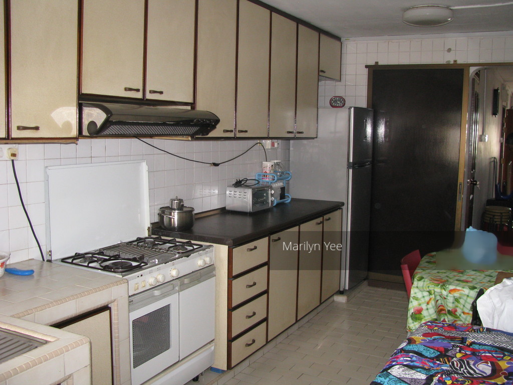 Hougang Avenue 2 thumbnail photo